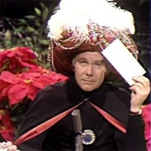 Johnny Carson as Karnak.jpg
